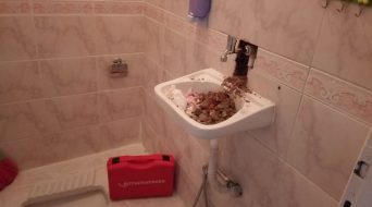 Musluk tamircisi