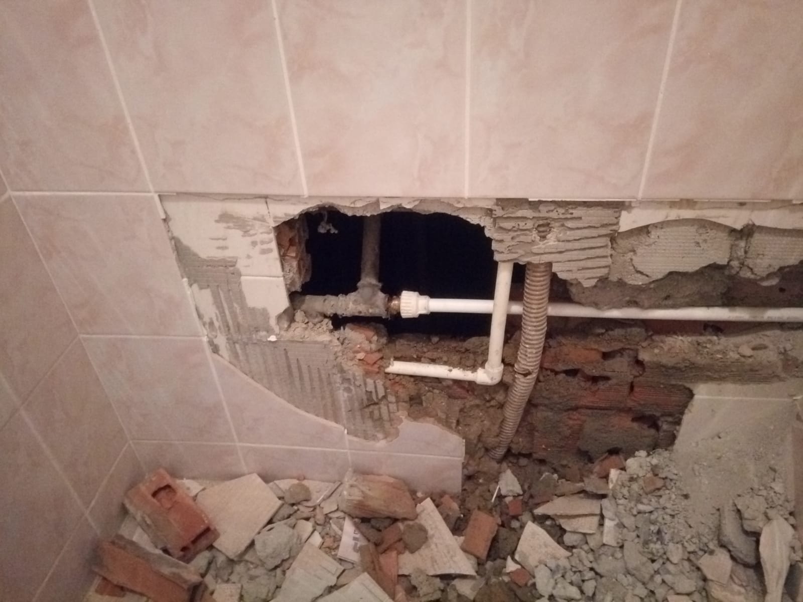 Su kaçağı tamiri